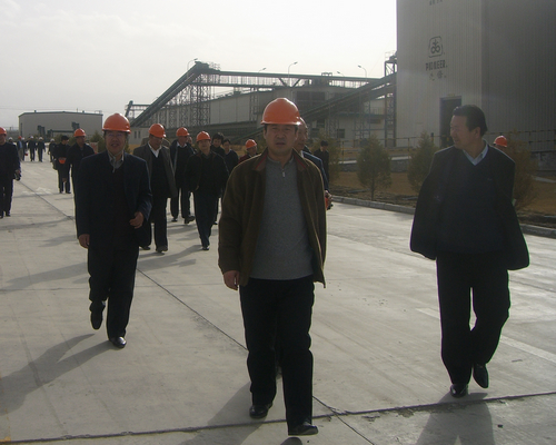 國家農(nóng)業(yè)部、財(cái)政部以及甘肅省農(nóng)業(yè)廳、財(cái)政廳等領(lǐng)導(dǎo)到公司考察調(diào)研